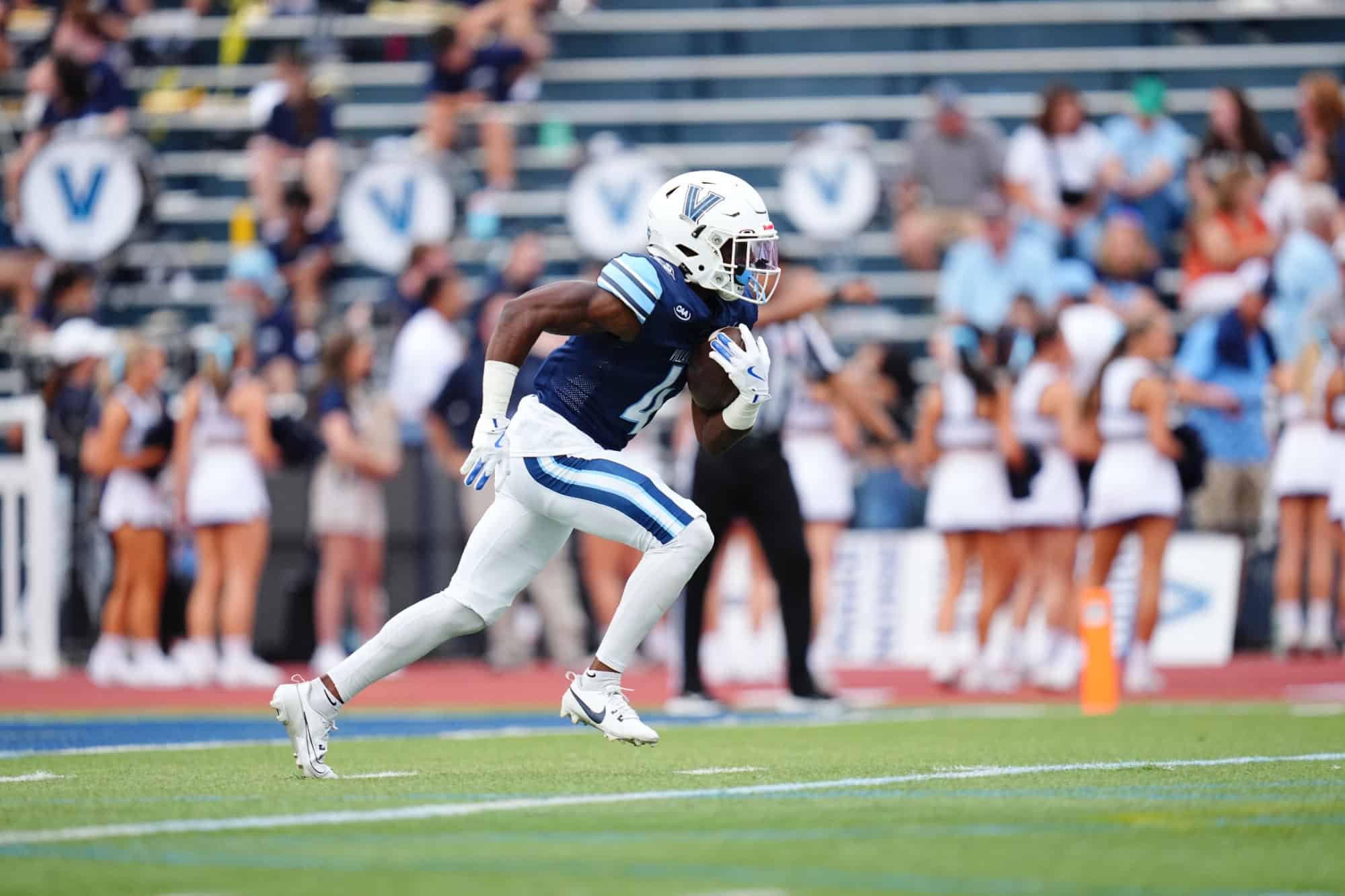 Second Half Touchdown Return Tips the Game Toward Villanova